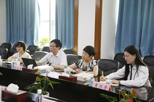 九游会老哥俱乐部临床前研究副总裁兼机构认真人彭双清教授，药效部执行主任董文心，药代安评项目认真人龙娜等