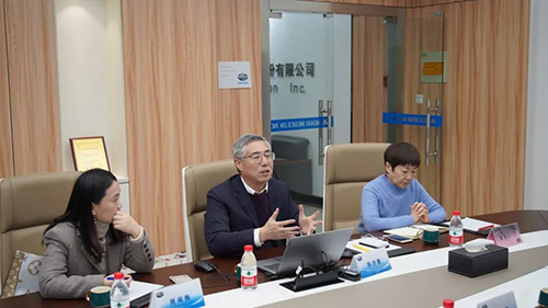 九游会老哥俱乐部生物医药首创人&CEO陈春麟博士，药效部执行主任董文心博士，公司事务部总监周南梅等