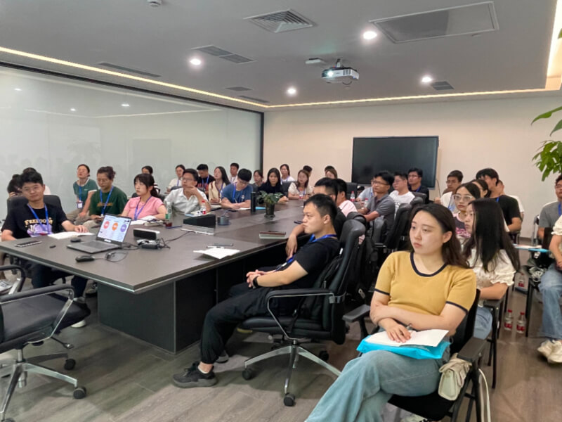 九游会老哥俱乐部第一届药化岗治理培训-3.jpg