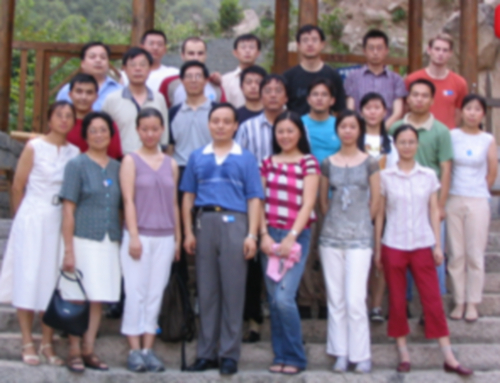 2004 九游会老哥俱乐部在上海建设.jpg